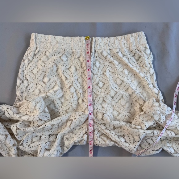 Boom Boom Jeans Ivory Lace Pants with Underlining Shorts‎  - Size Medium - Picture 6 of 12